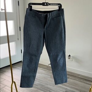 Banana Republic size 8 SLOAN Stylish Blue Trousers, inseam 26”
